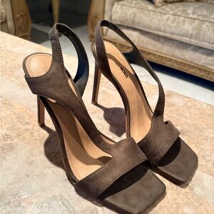 Elegant Brown High Heel Sandals